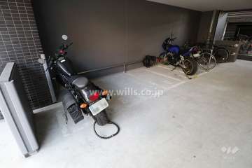 バイク置場