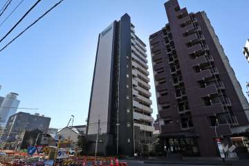 プレサンス名古屋STATIONサティナの外観（北西側から）