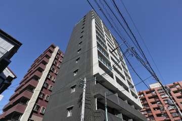 プレサンス名古屋STATIONサティナの外観（南東側から）
