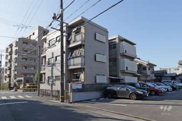 ハイツ松本の外観（北東側から）