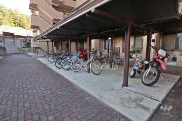 駐輪場・バイク置場