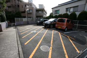 敷地内駐車場（屋外平面式）