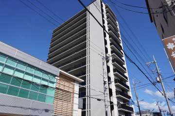 ヴェリテ神崎川駅前シティサイドの外観(南西側から)