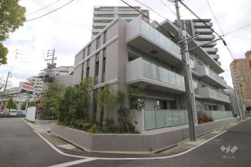 プレミスト茶屋ヶ坂駅前の外観（北西側から）