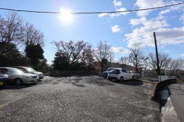 敷地内駐車場（屋外平面式）