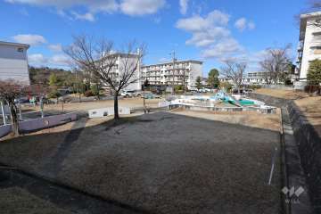 敷地内の公園
