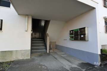 住戸入り口（共用ポスト）