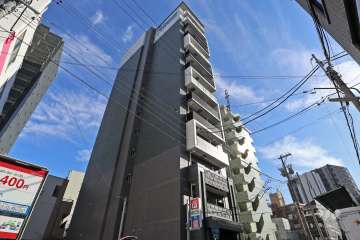 プレサンス上前津リラシスの外観（北西側から）
