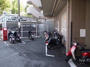 バイク置き場