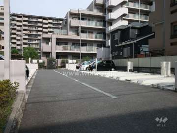 敷地内駐車場（屋外機械式）