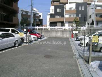 敷地内駐車場