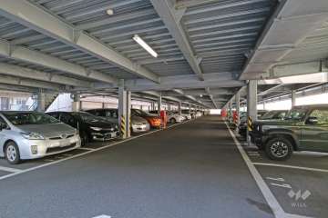 敷地内駐車場（屋内平面式）