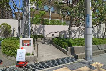 エントランスアプローチ