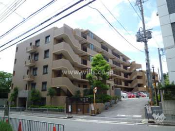 トーカンマンション千里五月が丘の外観（北側から）