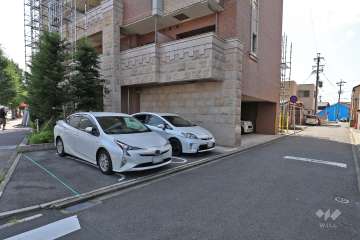 敷地内駐車場(屋外平面式)