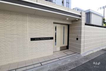 駐輪場の出入口