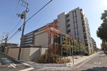 リビオ塚口の外観(北西側から)