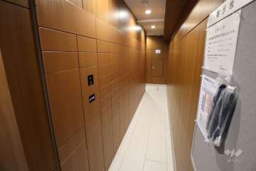 宅配ボックスと共用ポスト