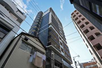 プレサンス久屋大通公園セラフィの外観（北西側から）