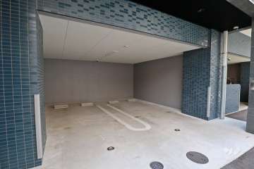 敷地内駐車場（屋内平面式）