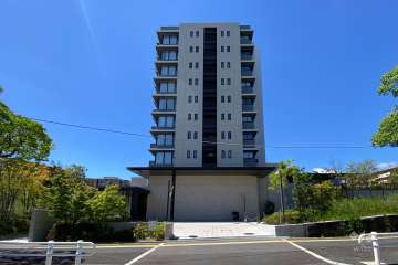 ブランズ北千里の外観（東側から）