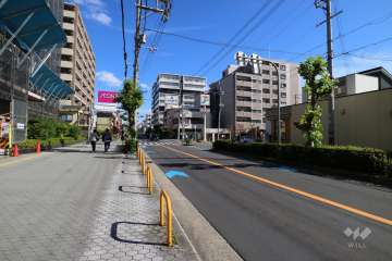 ローレルコート茨木舟木町の遠景