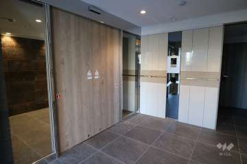 エントランスホール