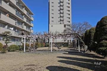 長栄住宅内の遊び場