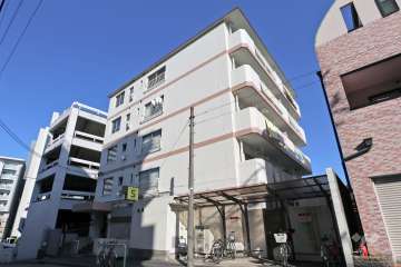 エバーグリーン松原の外観（南西側から）