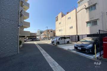 敷地内駐車場（屋外機械式）