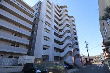カルティアあおなみの外観（北東側から）