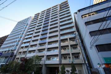 プレミスト江坂の外観(北東側から)