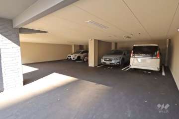 敷地内駐車場（屋内平面式）