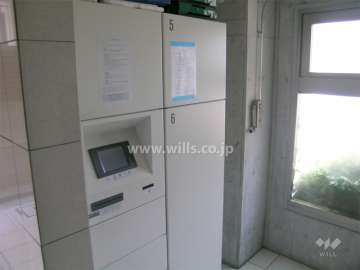 ベルデフラッツ江坂2の外観（下層階部分）