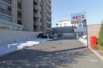 敷地内駐車場（屋外機械式）