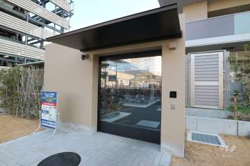 駐輪場の出入口