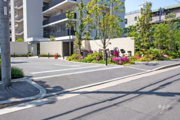 駐車場の出入り口