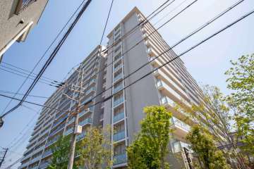 ローレルスクエアOSAKA LINKの外観(南西側から