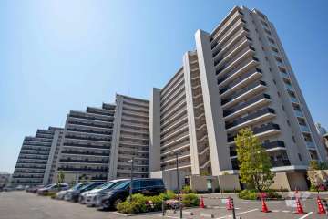 ローレルスクエアOSAKA LINKの外観(北東側から