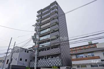 ファステート江坂ランウェイの外観（南東側から）