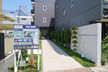 エントランスアプローチ