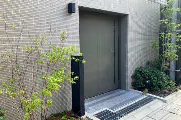 駐輪場の出入口