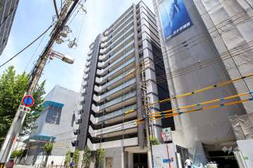 ラシュレ新大阪の外観（南西側から）