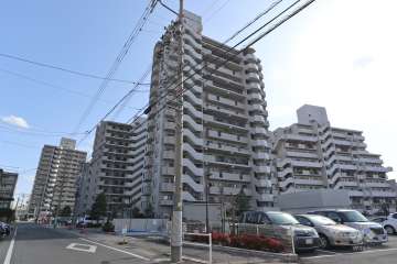 マンションの案内板