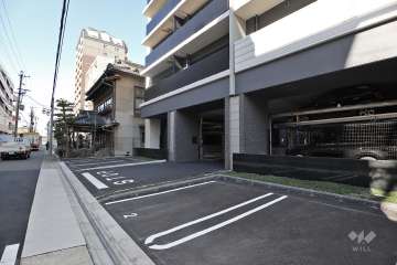 敷地内駐車場（屋外平面式・屋内機械式）