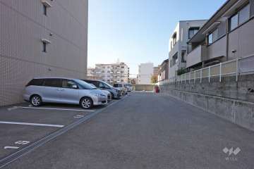 敷地内駐車場（屋外平面式・屋外機械式）