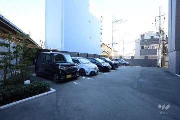 敷地内駐車場（屋外平面式）