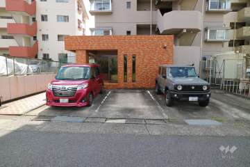 敷地内駐車場（屋外平面式）