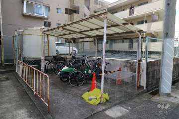 駐輪場・バイク置場