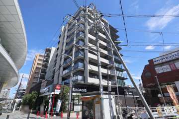 ジオ茨木西中条の外観(北西側から)